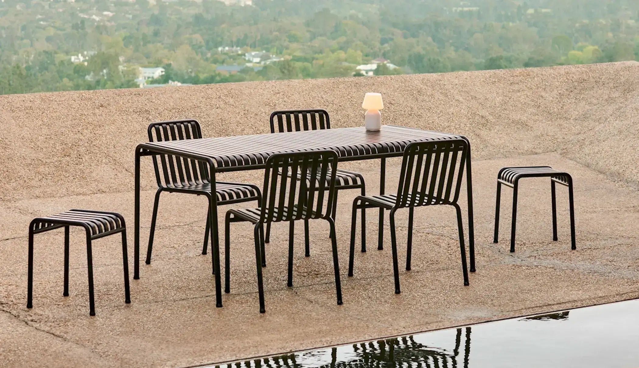 Palissade Table
