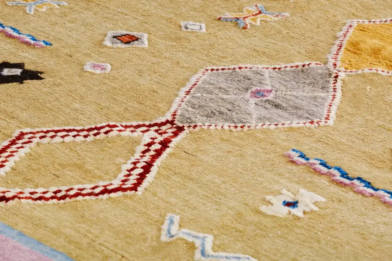 Dari Moss Rug