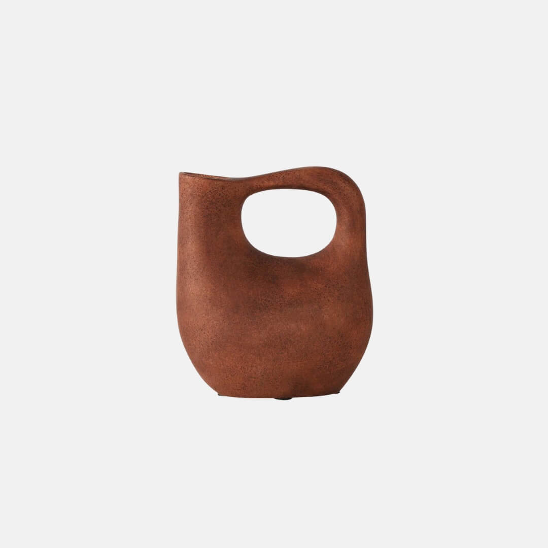 Yves Vase