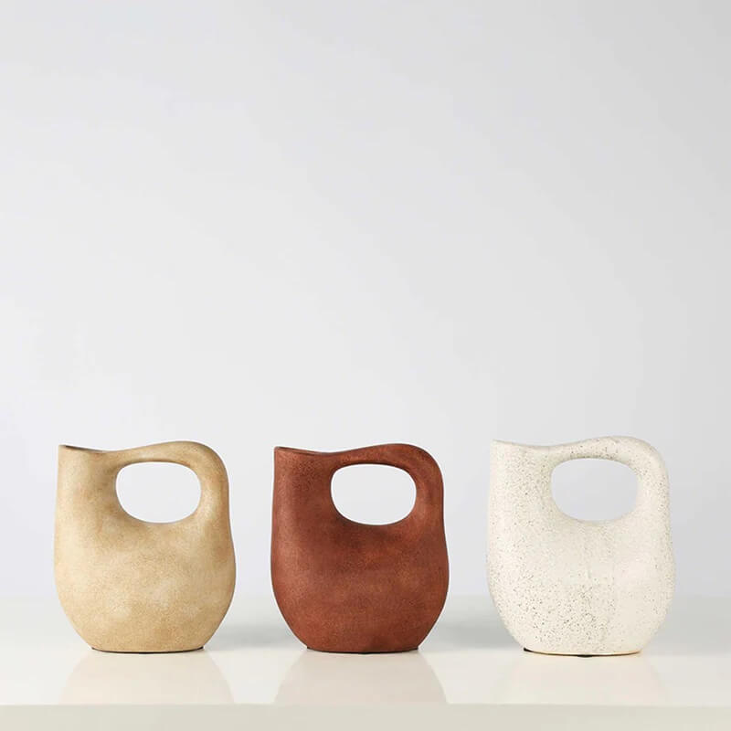 Yves Vase